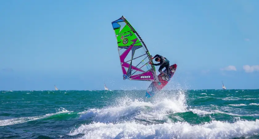 windsurfing windsurfing